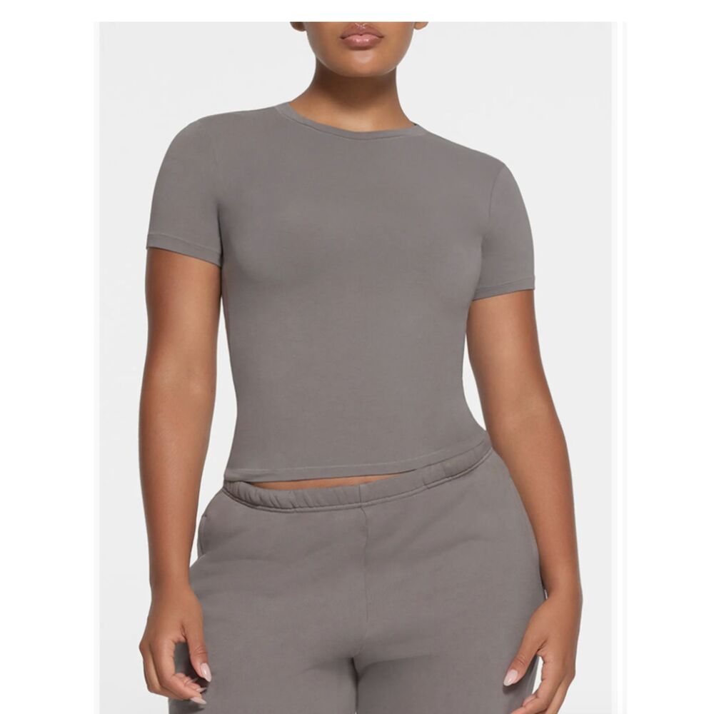 SKIMS Cotton Jersey Short Sleeve Crewneck T-Shirt Top Gray Taupe Women's Size M